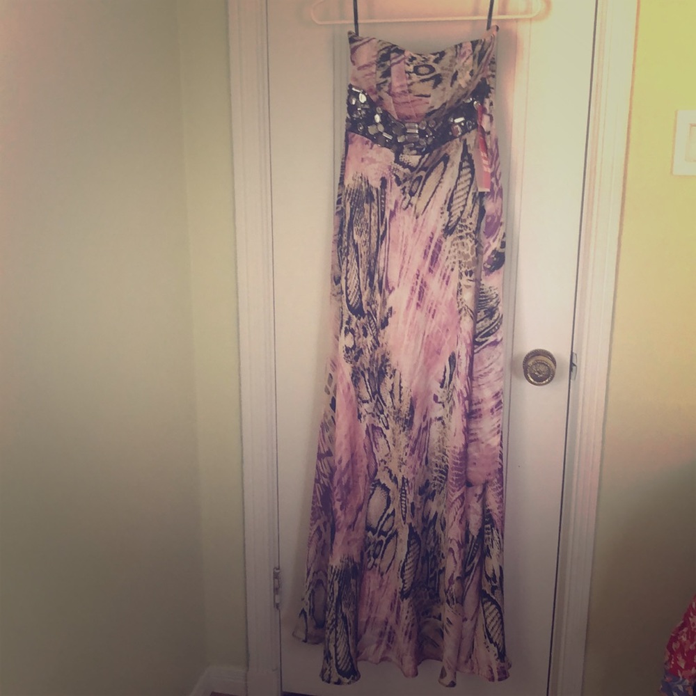 Maxi Embellished printed Dress